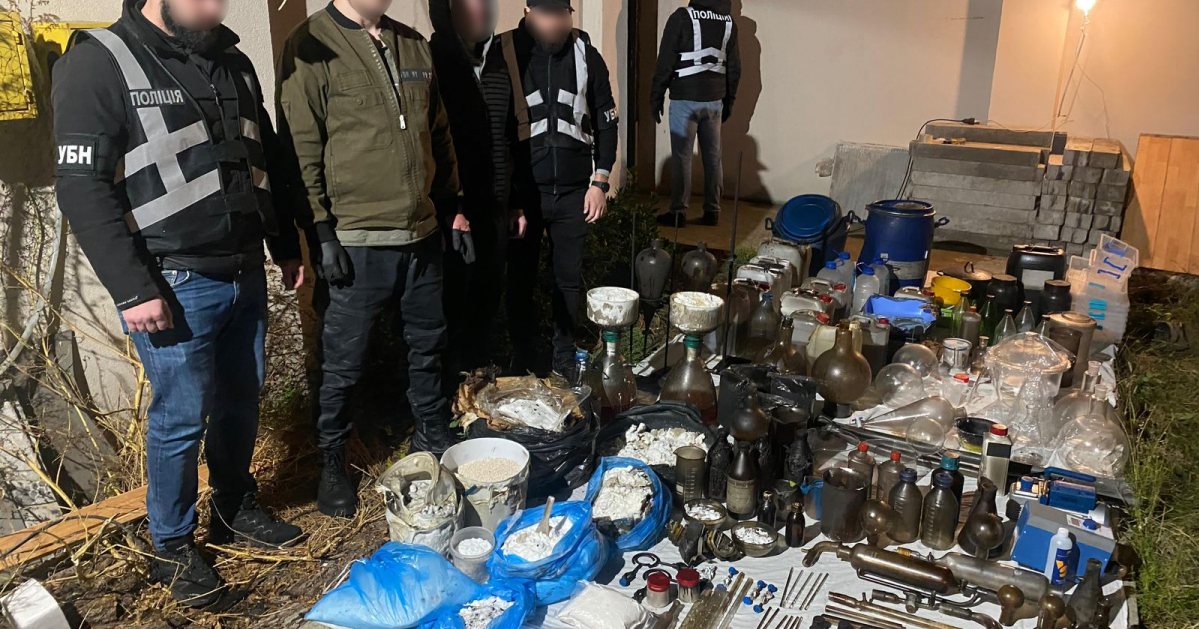 На Київщині викрили нарколабораторію з щомісячним обігом у 5 мільйонів гривень 