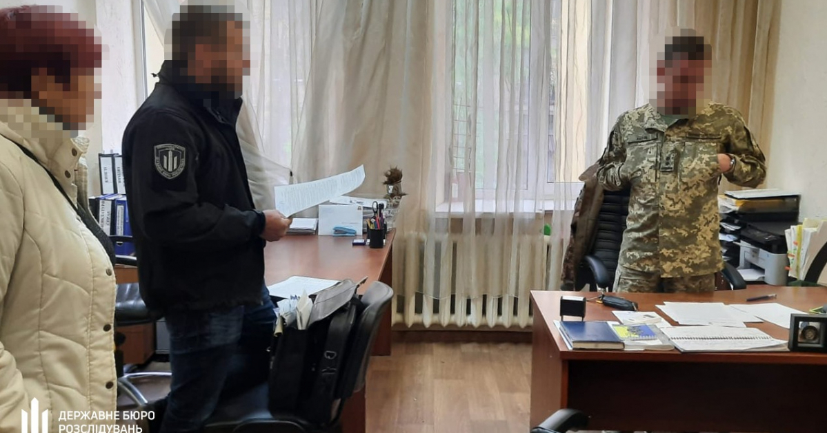 У Києві викрили злочинну організацію з-поміж працівників ТЦК, які створили безпрецедентну за масштабами схему ухилення від мобілізації