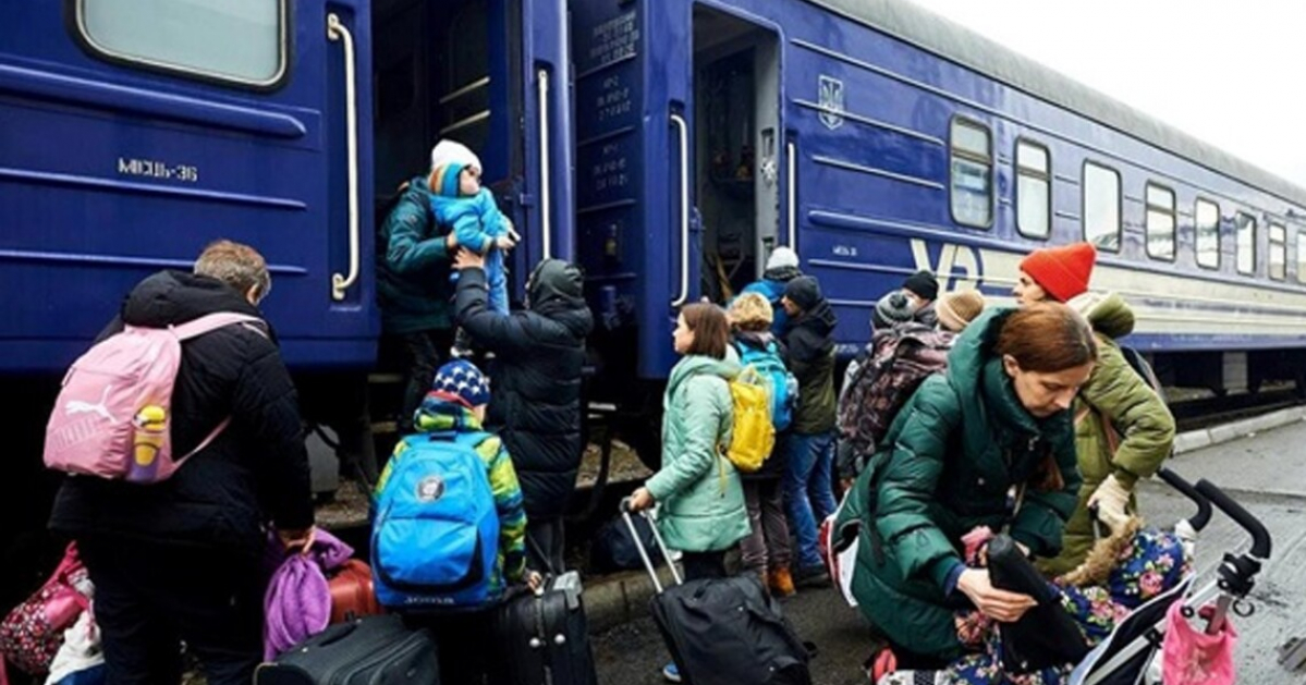 потяг евакуація українці
