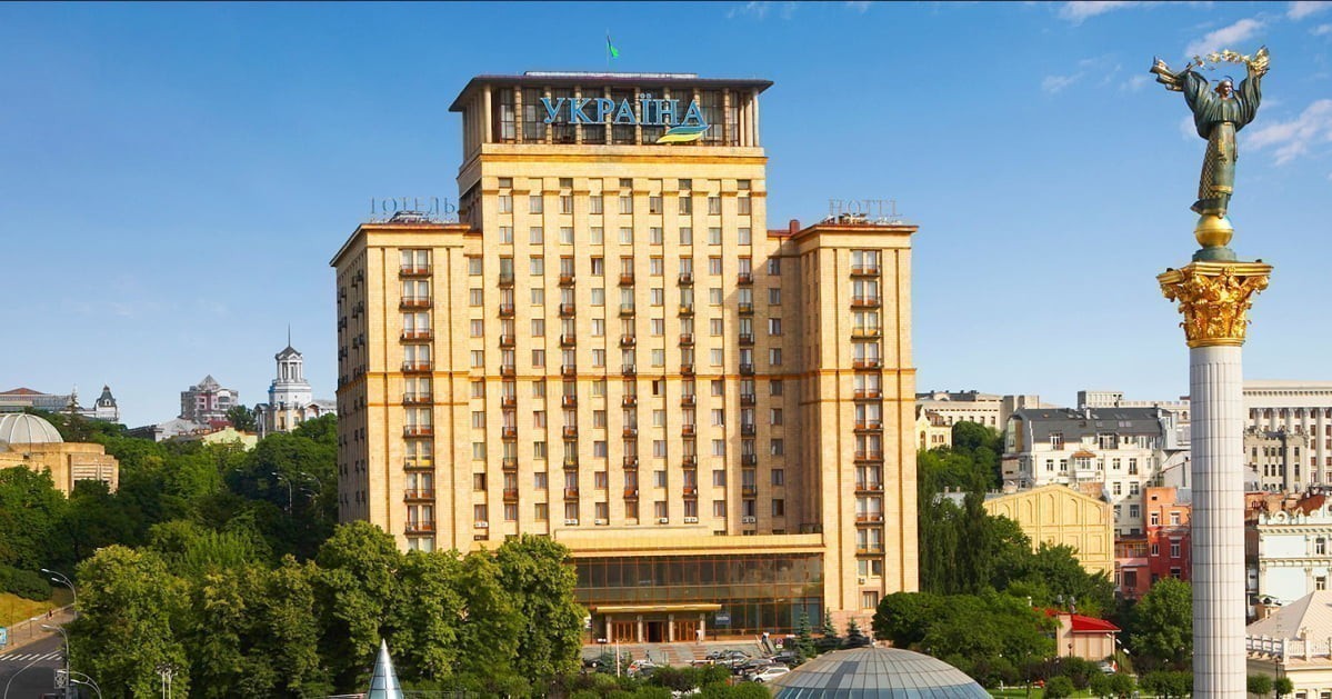 готель Україна